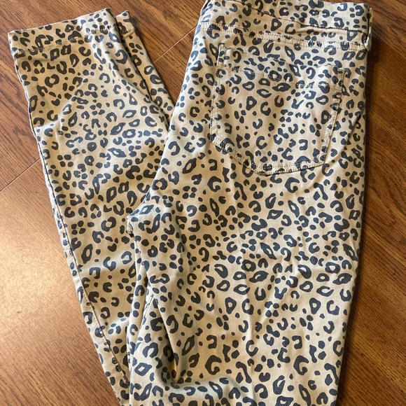 NYDJ Women’s Pants - Picture 8 of 9